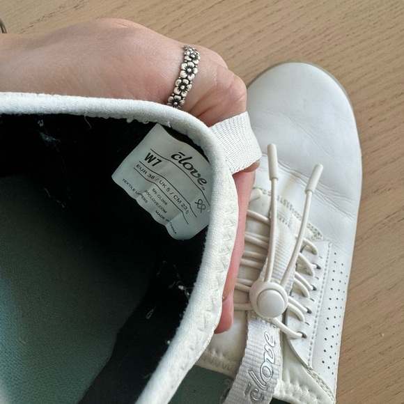 Clove Brilliant White - Picture 7 of 9